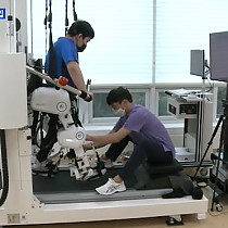 (썸네일)지체장애인 재활훈련 ‘로봇재활’ 서…